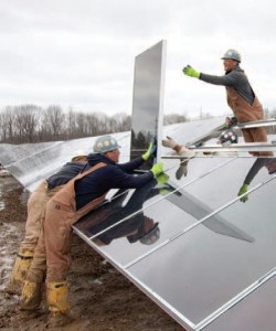 Instalarea panourilor fotovoltaice pe pământ